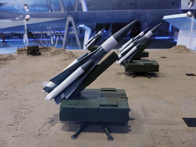 Изготовление военных макетов ракетных комплексов.