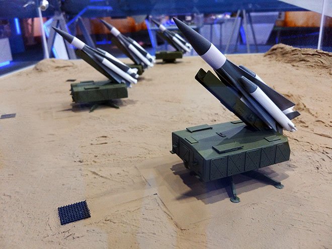 Изготовление военных макетов ракетных комплексов.